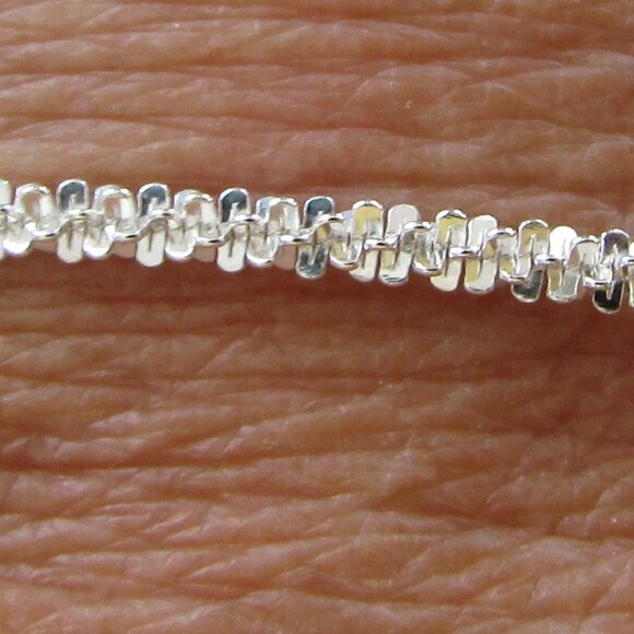 Italian 925 Sterling Silver Diamond Cut Rope Chain Bracelet - 2 mm - NEW - Picture 3 of 12